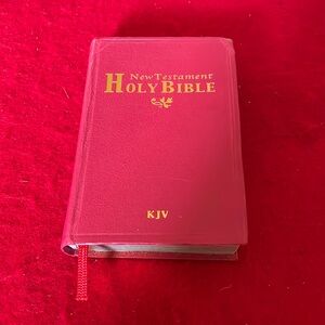 Tiny New Testament Holy Bible-Red Letter Edition-Red Faux Leather-Pocket Size